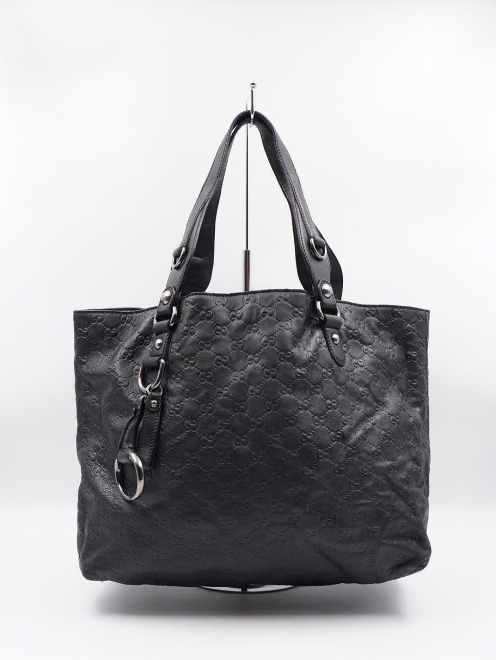 CO47 💟 Gucci Guccissima Icon Bit Tote Bag